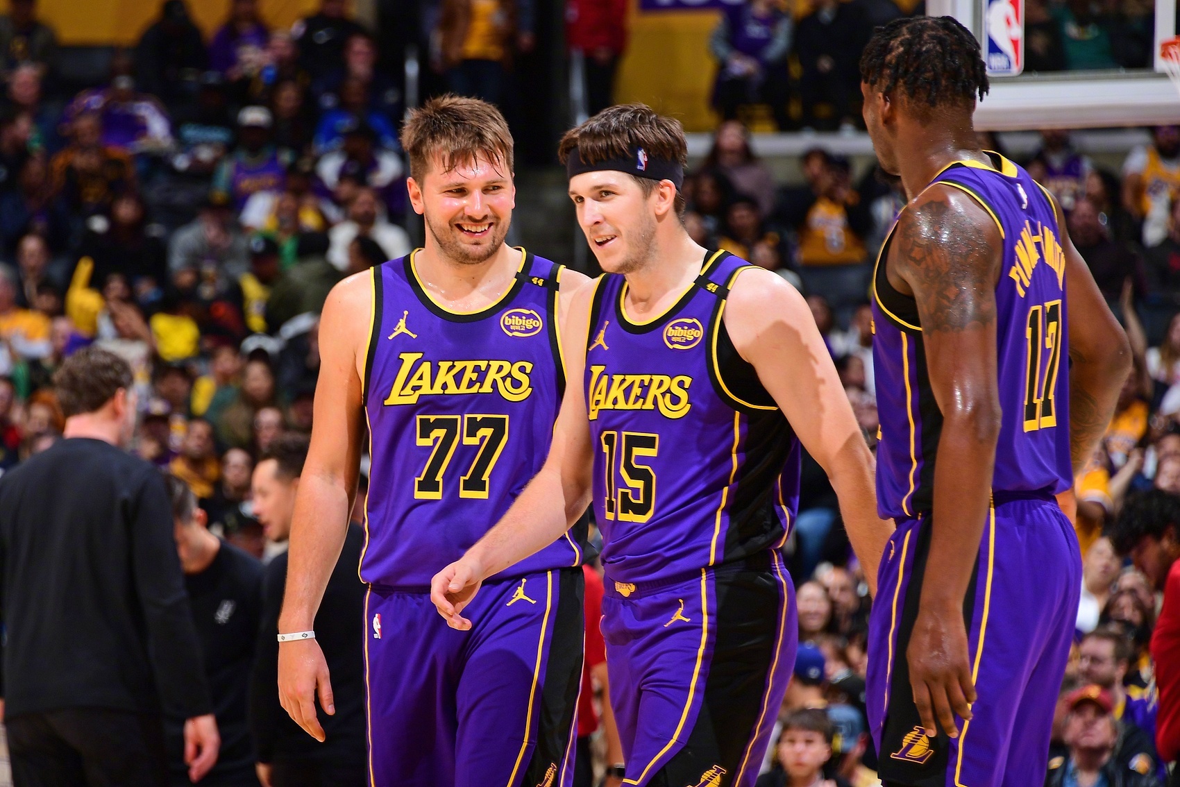 开云app下载NBA常规赛国际比赛日再迎强敌，拜仁慕尼黑强势反弹，主帅态度：管理层满意，年轻球员得到机会的简单介绍